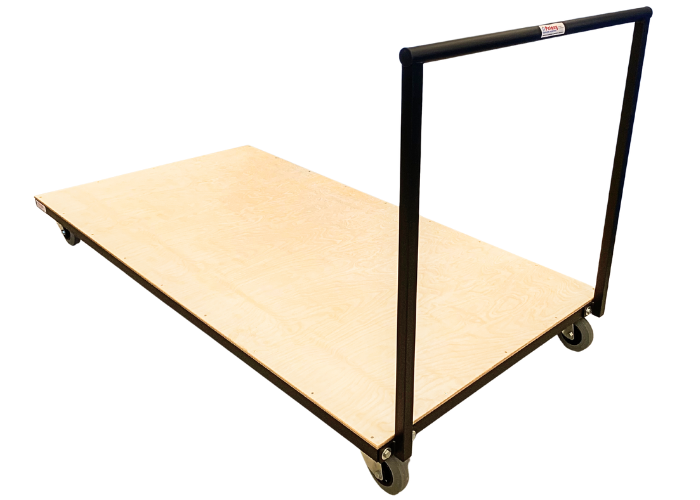 Universalvogn til gymnastikredskaber.
Bøjlen kan tages af hvis der er behov for det.
Men træplade på bunden.
Vognen er 1 meter bred og 2 meter lang.
Praktisk vogn til måtter og skumredskaber.
Dansk kvalitet.
Robust vogn.
Kan bruges til alle typer gy