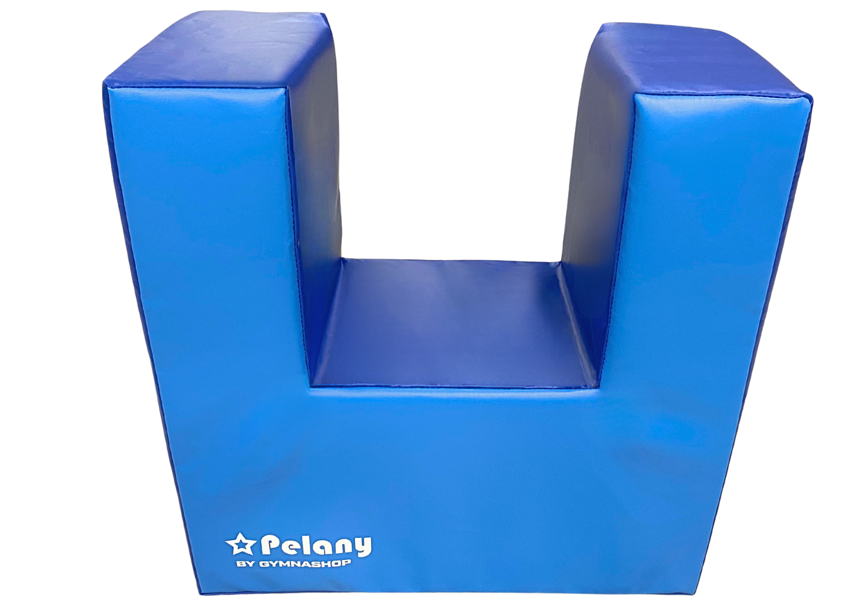 Klods med firkantet udskæring 60 x 30 x 60 cm. En rigtig fin skumblok med firkantet hul.
Hullet er 30 x 30 cm
Bare fantasien sætter grænser for hvad du kan bruge klodsen til.
Den kan bruges sammen med mange af Gymnashops andre skumprodukter eller b