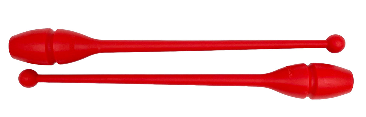 En farverig kølle til træning, opvisning, show og konkurrence.
Italienske Pastorelli står for den absolutte topkvalitet indenfor håndredskaber til rytmisk gymnastik. De tilbyder et bredt udvalg af udstyr, herunder tøndebånd, køller, bolde, vimpler