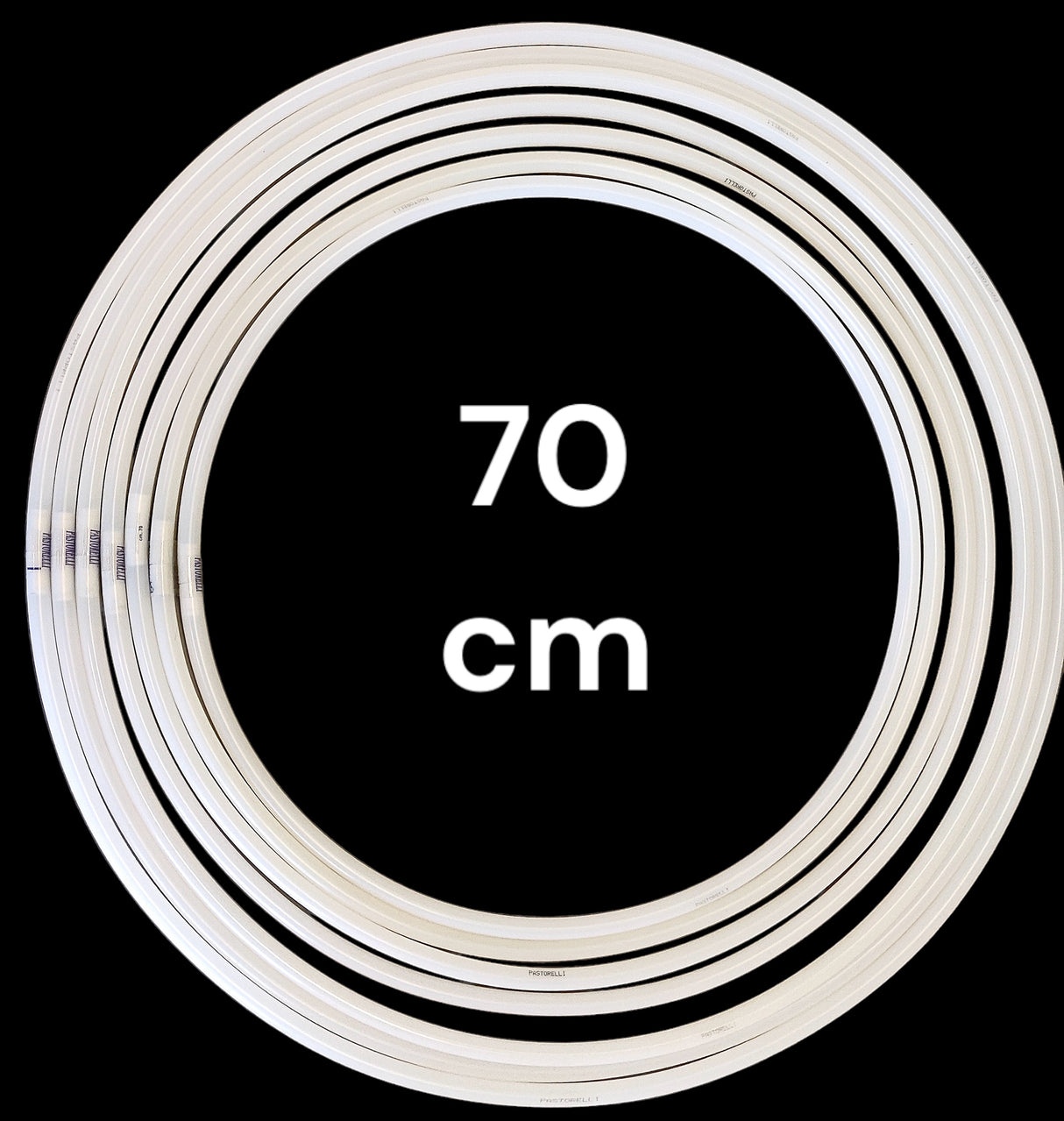 RODEO tøndebåndet fra Pastorelli er produceret af lav densitet polyethylen (LDPE), hvilket gør det fleksibelt, og samtidig sejt og utrolig holdbart.
Vi har Pastorelli RODEO tøndebånd i 7 forskellige størrelser, så du altid kan finde et tøndebånd so