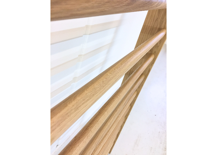 Egetræ ribbe med udhæng