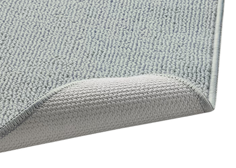 Tæppefliser til børnegymnastik.
40x60cm.
Tæppeflise til børneleg og stafetter.
God kvalitet.
Tæppe af polyester og bund af latex.