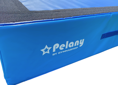 Lille sidekasse GYM til gymnastik.

Kan bruges enkeltvis eller samlet til forskellige springopstillinger.

Skumkvalitet 20 kg. pr. m3.
700 g/m2. PVC dug.
2 stk. kraftige bærehåndtag.
Monteret med velcro.
YKK lynlås.
Skridsikker bund.