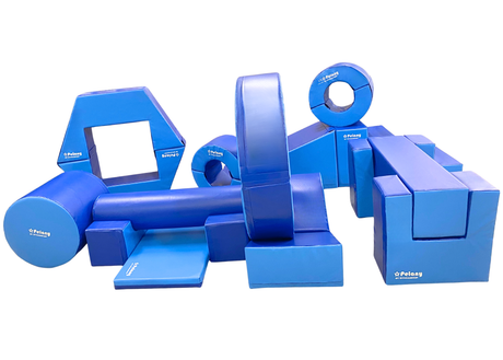 Modulsystem 4 er det ultimative sættet i skum. Her får du mange forskellige skum dele.
Du får: Trappe, kiler som kan bruges til rutsjebane, møtrik, cirkler i forskellige størrelser, cylindre i forskellige størrelser og måtte.

Her er det bare fantasi