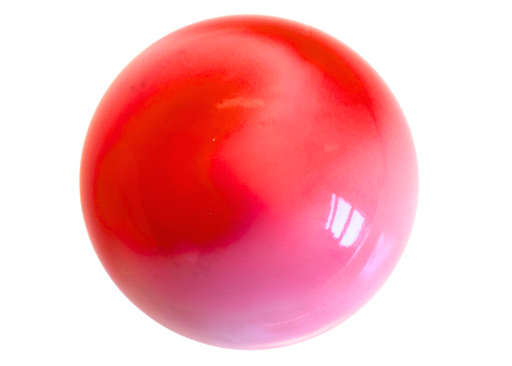 Farverne på denne bold er marmoreret i røde og pink nuancer. Bolden har en flot blank overflade.

Effektfuld og meget populær gymnastikbold fra Amaya.

Bolden er FIG godkendt til konkurrencer.