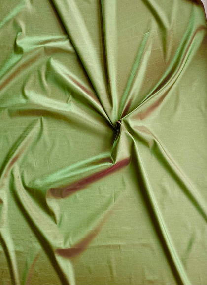 Rytmeflag 65x65 cm. Lys oliven