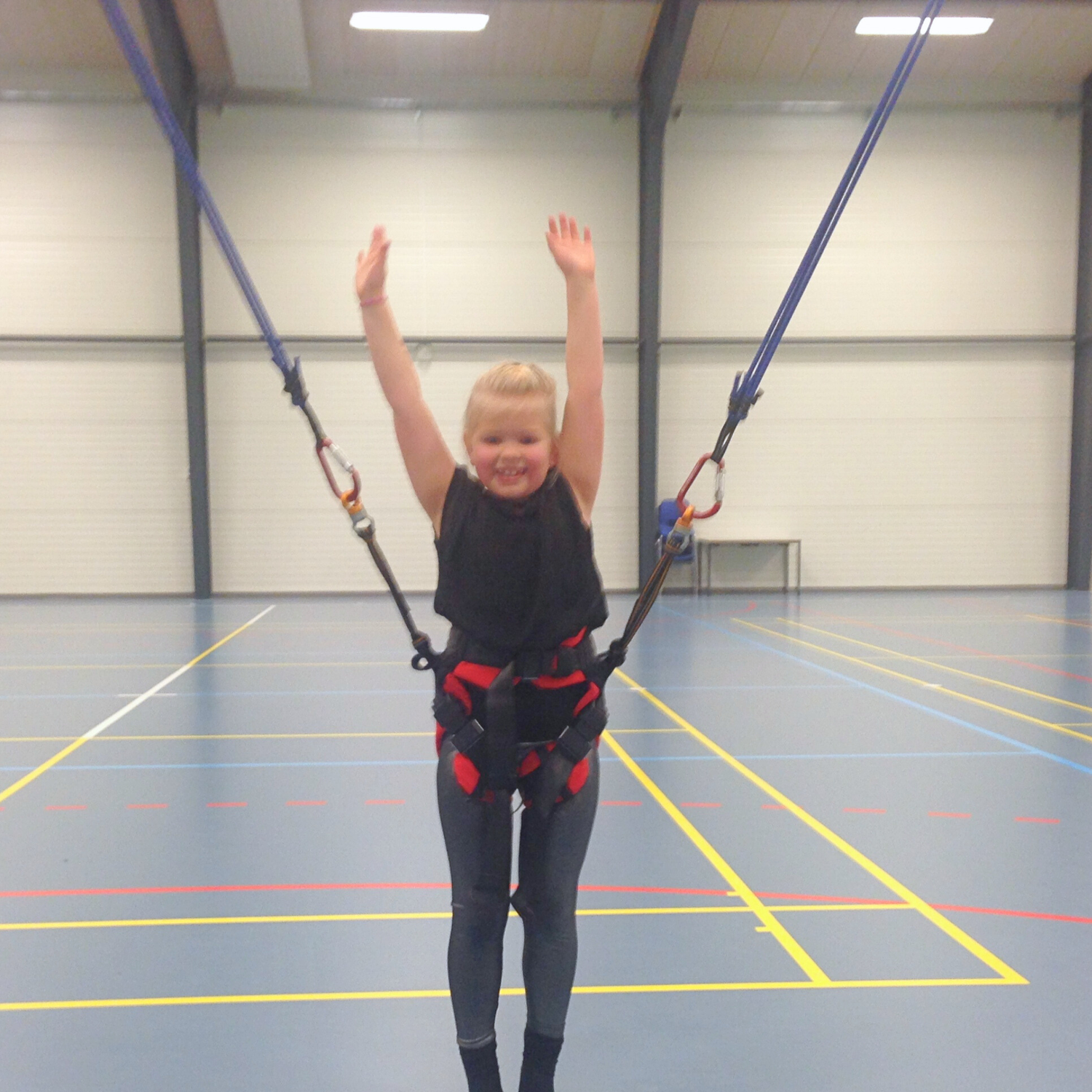 Flik Bungee system til spærmontage