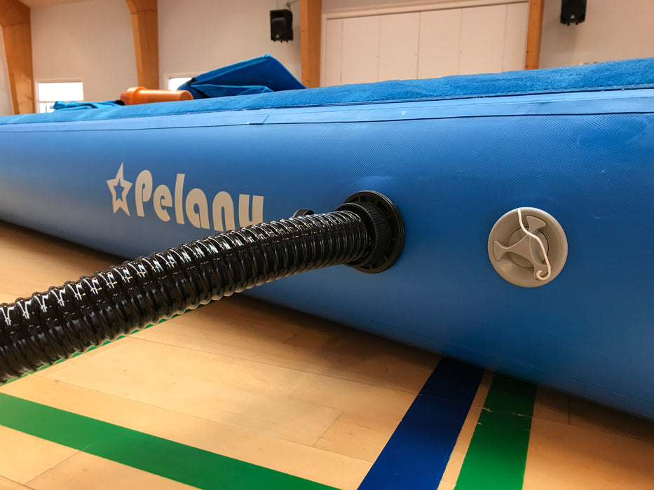 Airtrack Pro fra Pelany har velcro på alle 4 sider.