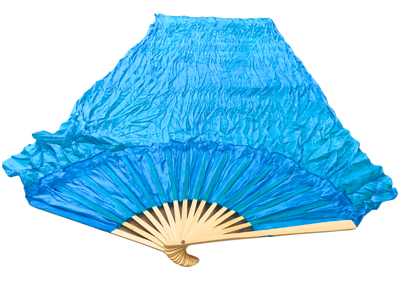 MALA viftevimpel. Viftevimpler er et af de nyeste håndredskaber på markedet. Viftevimplerne findes i flere forskellige flotte farvekombinationer.
Viftevimplen er fremstillet af 170 x 80 cm let og smidigt silkestof, monteret på en 55 cm bred vifte lav