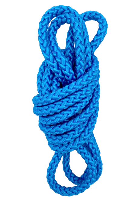 Turkis sjippetov fra Amaya til rytmisk gymnastik.
Super godt kvalitetsprodukt fra Amaya. Sjippetov til leg, træning og opvisning. Sjippetovet har en god tyngde, som giver god svingkraft til kast, spændende øvelser og koreografier.
Sjippetovet er 3 me