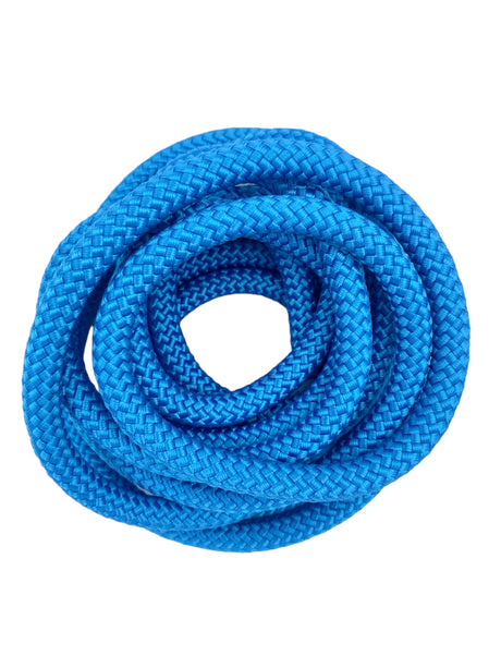 Turkis
Amaya COMPETITION sjippetov.

Sjippetov til rytmisk gymnastik i absolut topkvalitet fra Amaya. FIG godkendt til konkurrencegymnastik. 
Super tæt vævning og en vægt på hele 210 g, som giver sjippetovet optimal tyngde til udførelse af komplekse 