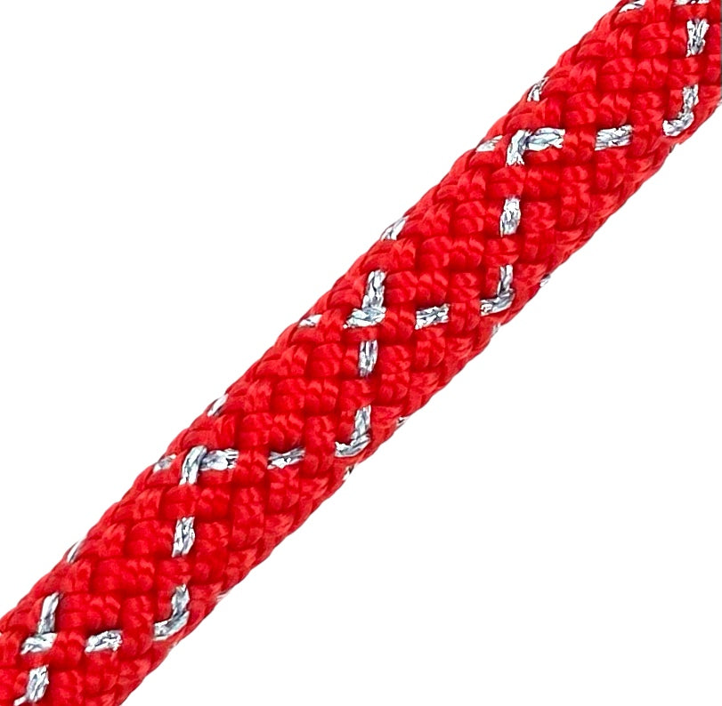 Sjippetov Pastorelli NEW ORLEANS, Rød/Sølv.

Pastorelli NEW ORLEANS sjippetov er af den bedste kvalitet og et foretrukkent mærke hos topgymnasterne indenfor rytmisk gymnastik.
FIG-godkendt til konkurrencer. 
Længde 3 m. 
Diameter 9 mm.
Sjippetovet ha