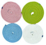 Sjippetov Pastorelli PATRASSO, Lys Pink, Limegrøn, Lyseblå og Hvid.
Ensfarvet sjippetov med god vægt og tyngde til rytmisk gymnastik, opvisning og konkurrence.
Dette produkt er F.I.G. godkendt og kan bruges til konkurrencer.
Nylontov på 315 cm.