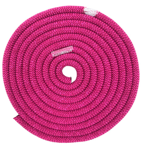 Sjippetov Pastorelli NEW ORLEANS, Fuchsia.

Pastorelli NEW ORLEANS sjippetov er af den bedste kvalitet og et foretrukkent mærke hos topgymnasterne indenfor rytmisk gymnastik.
FIG-godkendt til konkurrencer. 
Længde 3 m. 
Diameter 9 mm.
Sjippetovet har