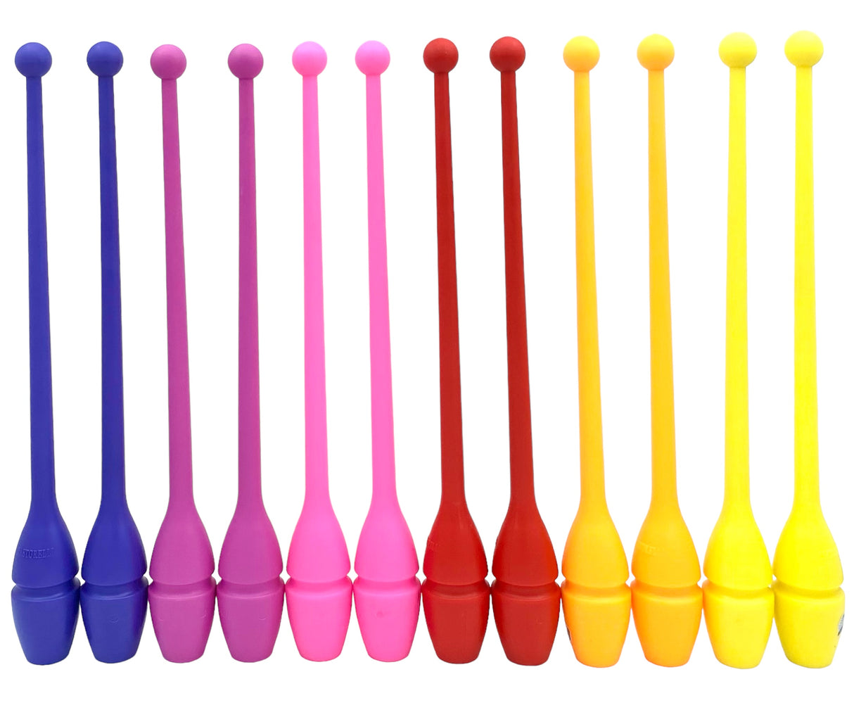 En farverig kølle til træning, opvisning, show og konkurrence.


Italienske Pastorelli står for den absolutte topkvalitet indenfor håndredskaber til rytmisk gymnastik. De tilbyder et bredt udvalg af udstyr, herunder tøndebånd, køller, bolde, vimpler 