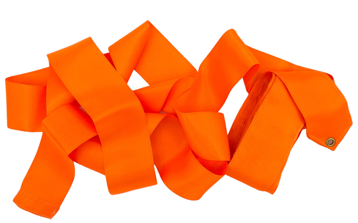 Amaya Vimpel til rytmisk gymnastik.

Amayas vimpel er det perfekte valg for rytmiske gymnaster, uanset om det er til træning eller opvisning.
Vimplerne er 6 meter lange og er lette nok til at bevæge sig elegant gennem luften, men har stadig tilstrækk