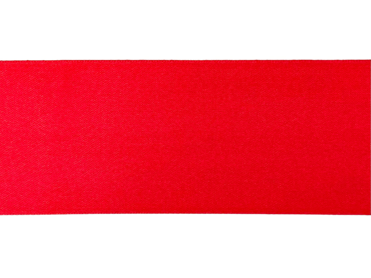 Amaya Vimpel til rytmisk gymnastik.

Amayas vimpel er det perfekte valg for rytmiske gymnaster, uanset om det er til træning eller opvisning.
Vimplerne er 6 meter lange og er lette nok til at bevæge sig elegant gennem luften, men har stadig tilstrækk