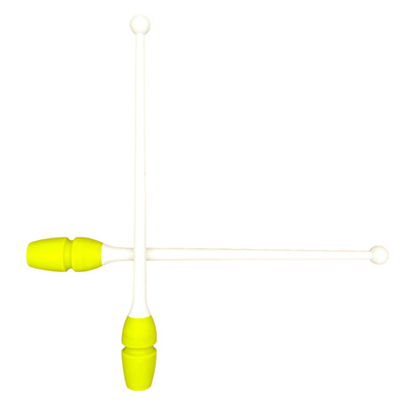 Tofarvet gymnastikkølle fra Pastorelli med en krop (den orange del) af gummi, hvilket gør, at køllen kan stødes mod gulvet og springe tilbage. 
Køllerne kan også sættes sammen i forlængelse af hinanden.

En farverig kølle til træning, opvisning, show