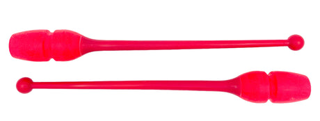 MASHA gymnastikkølle fra Pastorelli med både bounceeffekt og connectable.
Bounce betyder at køllen er lavet af gummi og derfor kan stødes mod gulvet og springe tilbage.
Connectable betyder at køllerne kan også sættes sammen i forlængelse af hinanden.