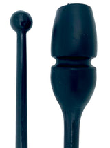 MASHA gymnastikkølle fra Pastorelli med både bounceeffekt og connectable.
Bounce betyder at køllen er lavet af gummi og derfor kan stødes mod gulvet og springe tilbage.
Connectable betyder at køllerne kan også sættes sammen i forlængelse af hinanden.