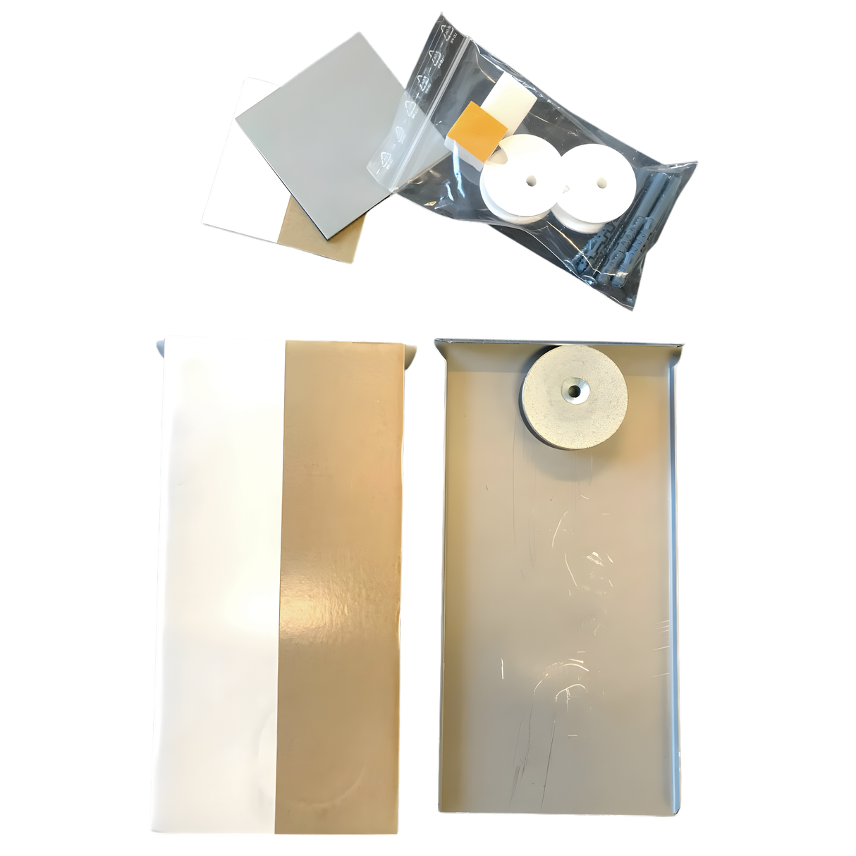 Skjult ophæng til spejle