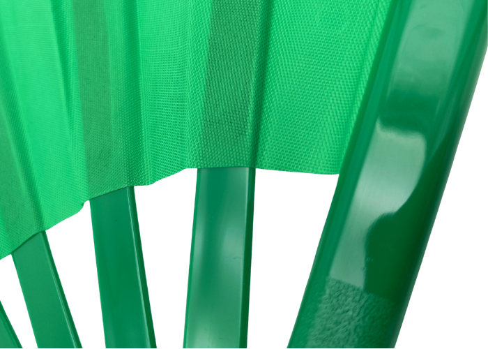 Grøn gymnastikvifte. Oplev elegance og effekt på opvisningsgulvet med vores gymnastikvifte. Denne vifte fås i flere forskellige farver, så du kan vælge den, der passer bedst til din stil og optræden. Når viften er udslået, måler den imponerende 60 cm