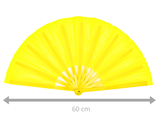 Gul gymnastikvifte.
Oplev elegance og effekt på opvisningsgulvet med vores gymnastikvifte. Denne vifte fås i flere forskellige farver, så du kan vælge den, der passer bedst til din stil og optræden. Når viften er udslået, måler den imponerende 60 cm 