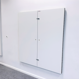 Væghængt spejlskab med sidespejle L400 cm