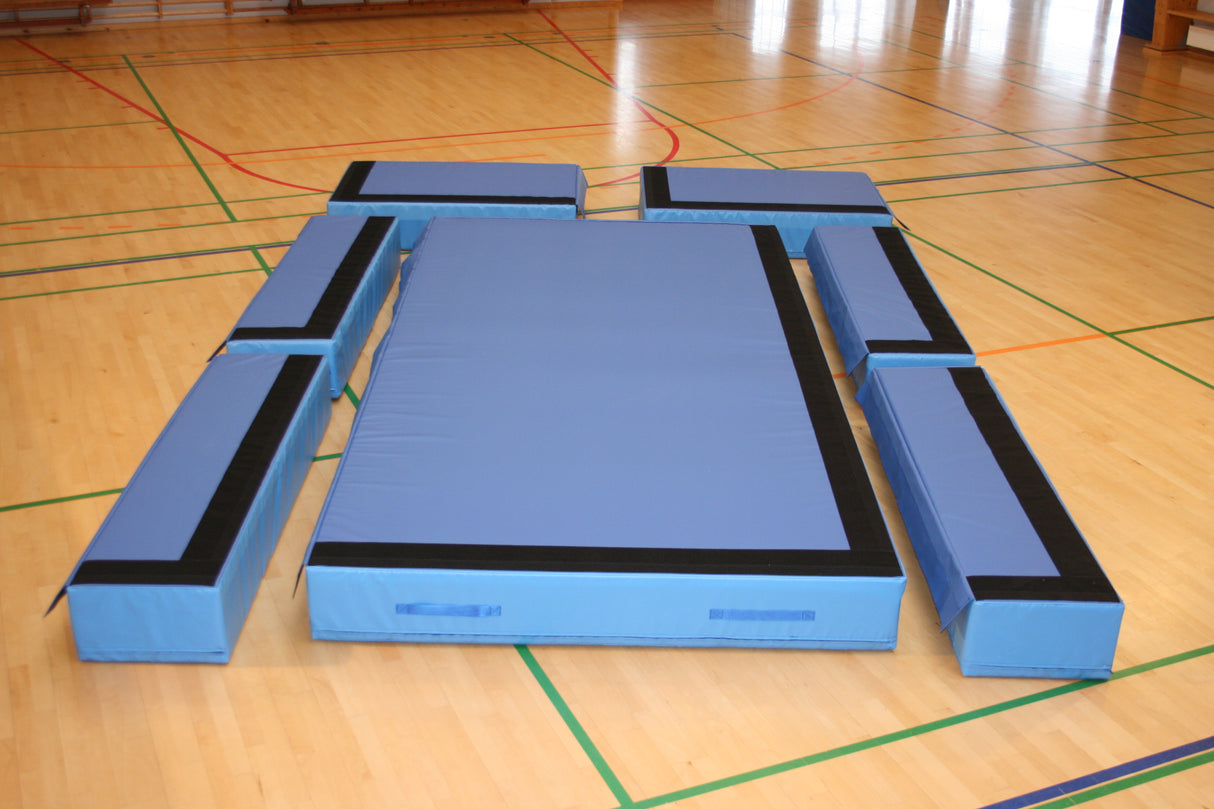 Nedspringsmåtte Kombi Basis L400 med side og endekasser